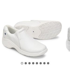 Nurse Mates Dove Work Clog in White